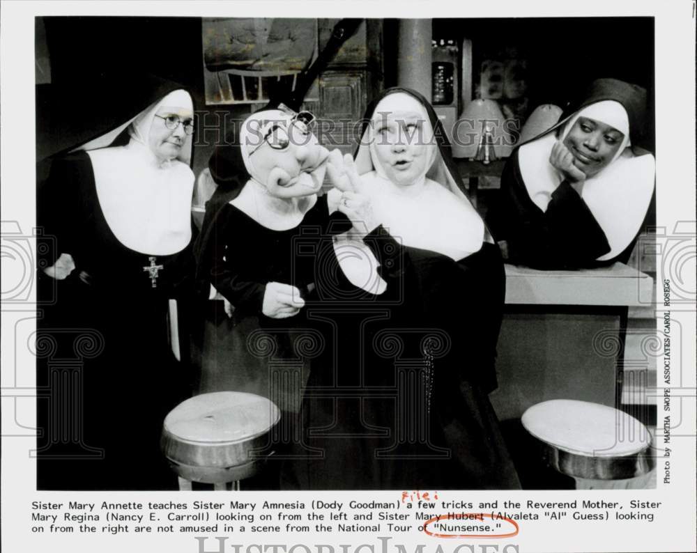 1989 Press Photo Scene from &quot;Nunsense&quot; Play, National Tour - hcq45147- Historic Images