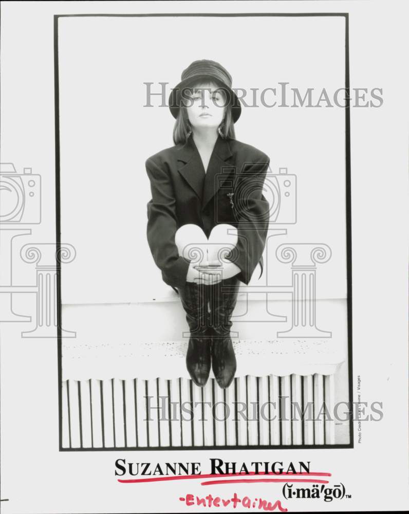 1992 Press Photo Entertainer Suzanne Rhatigan - hcq45192- Historic Images