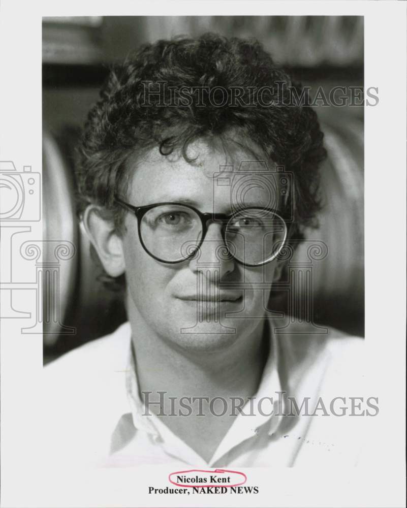 1995 Press Photo Nicolas Kent, Producer, Naked News - hcq45321- Historic Images