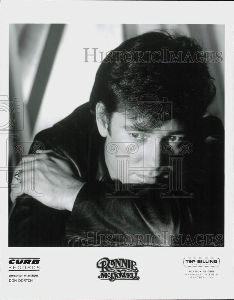 1988 Press Photo Singer Ronnie McDowell - hcq45368- Historic Images