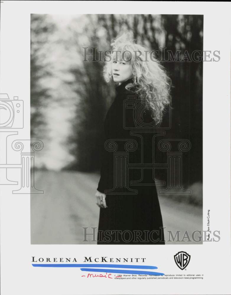 1994 Press Photo Musician Loreena McKennitt - hcq45379- Historic Images