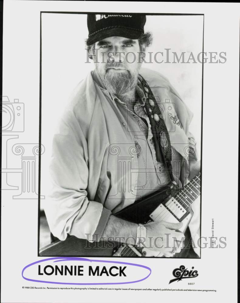 1988 Press Photo Singer-Musician Lonnie Mack - hcq45380- Historic Images