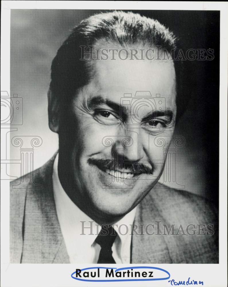 1989 Press Photo Comedian Raul Martinez - hcq45388- Historic Images