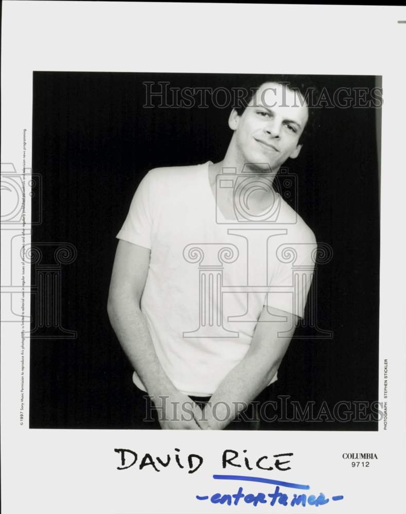 1997 Press Photo Entertainer David Rice - hcq45409- Historic Images