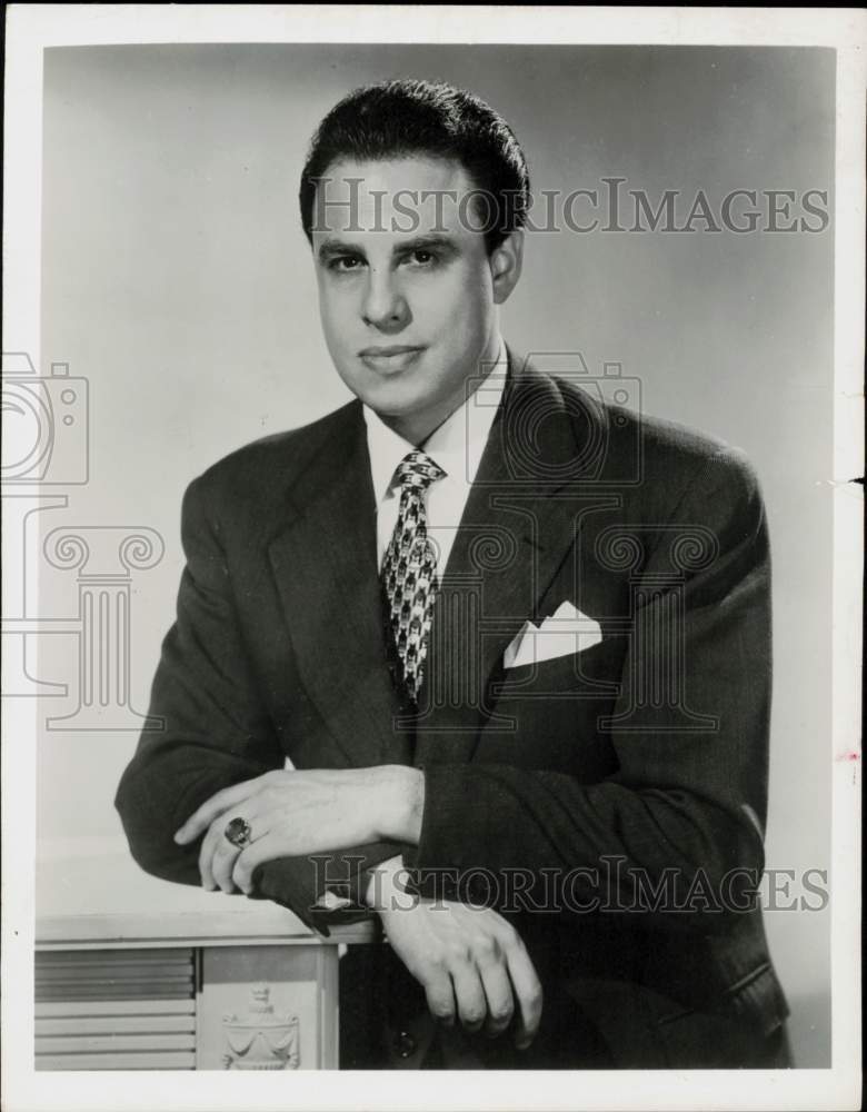 1953 Press Photo George London, Metropolitan Opera Star - hcq45577- Historic Images