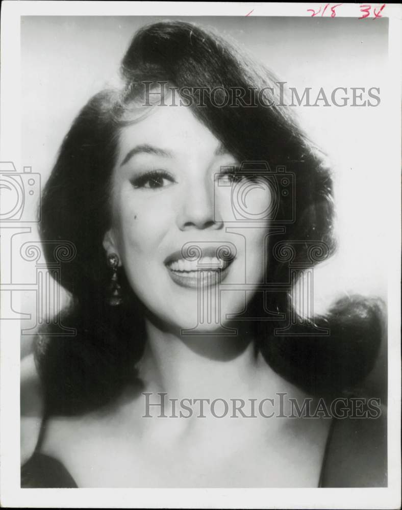 1966 Press Photo Actress Lisa Kirk - hcq45662- Historic Images