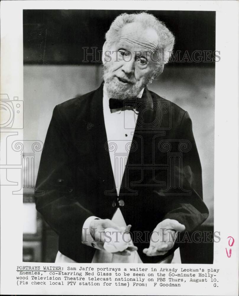 1972 Press Photo Actor Sam Jaffe as Waiter in Arkady Leokum&#39;s &quot;Enemies&quot;- Historic Images