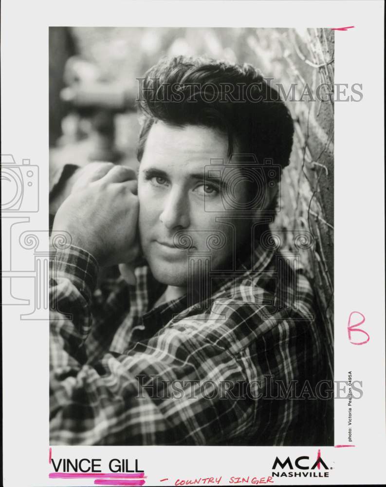 1995 Press Photo Vince Gill, Country Singer - hcq45935- Historic Images