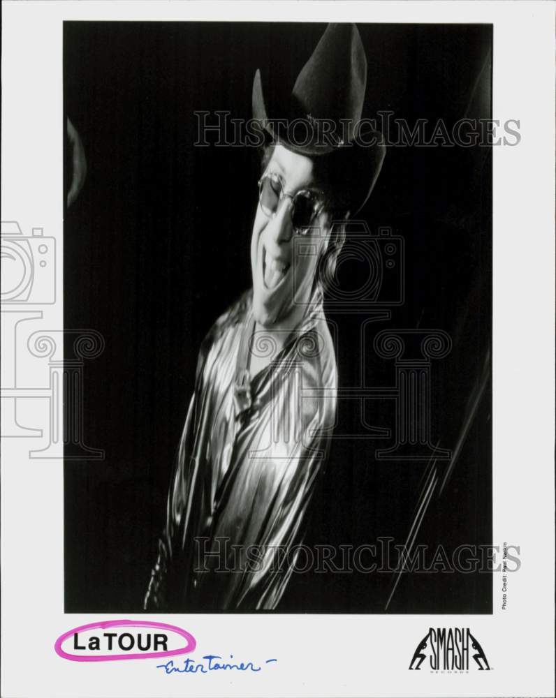 1994 Press Photo Entertainer LaTour - hcq46042- Historic Images