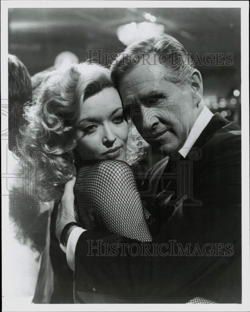 1980 Press Photo Constance Forslund and Lloyd Bridges in &quot;Moviola&quot; Movie- Historic Images