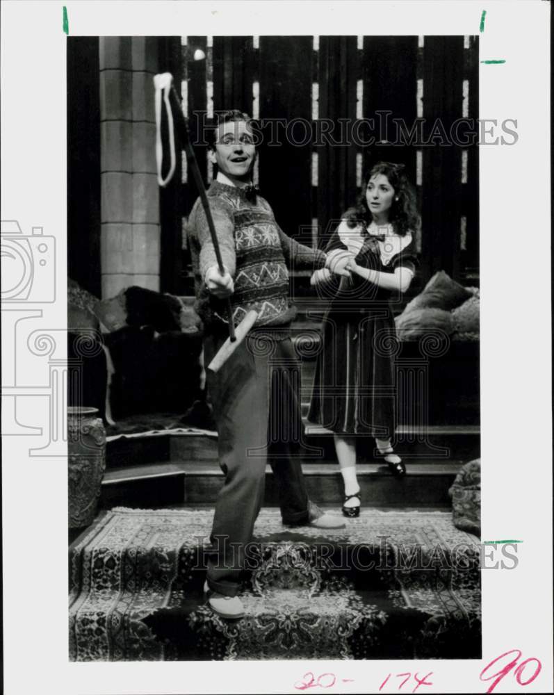 1987 Press Photo Joe Barrett & Bonnie Black in "The Middle Ages", Alley Theater- Historic Images