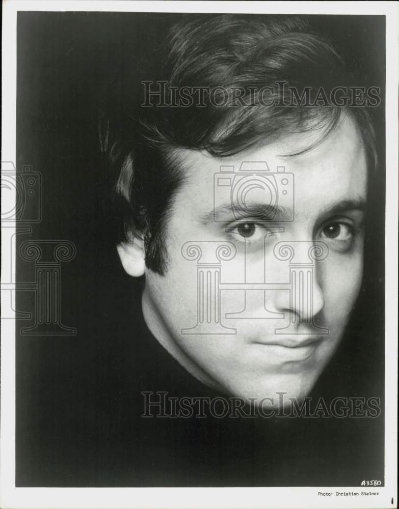 1978 Press Photo Tenor Neil Shicoff - hcq46155- Historic Images