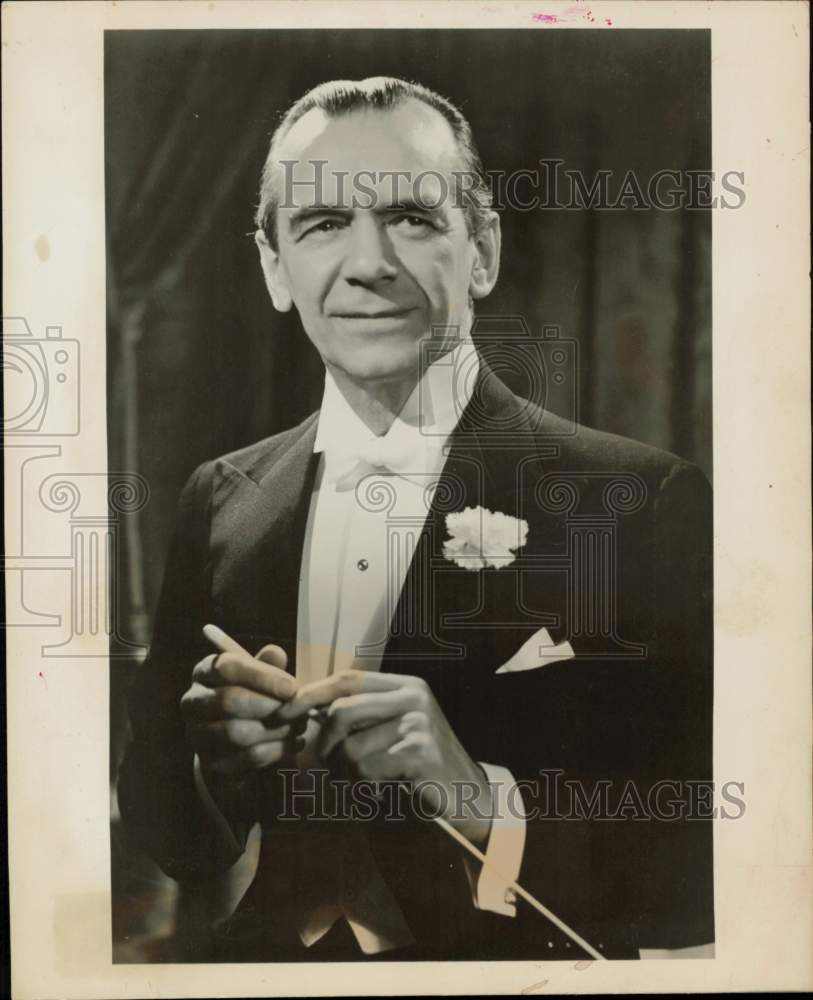 1967 Press Photo Sir Malcolm Sargent, Conductor - hcq46293- Historic Images