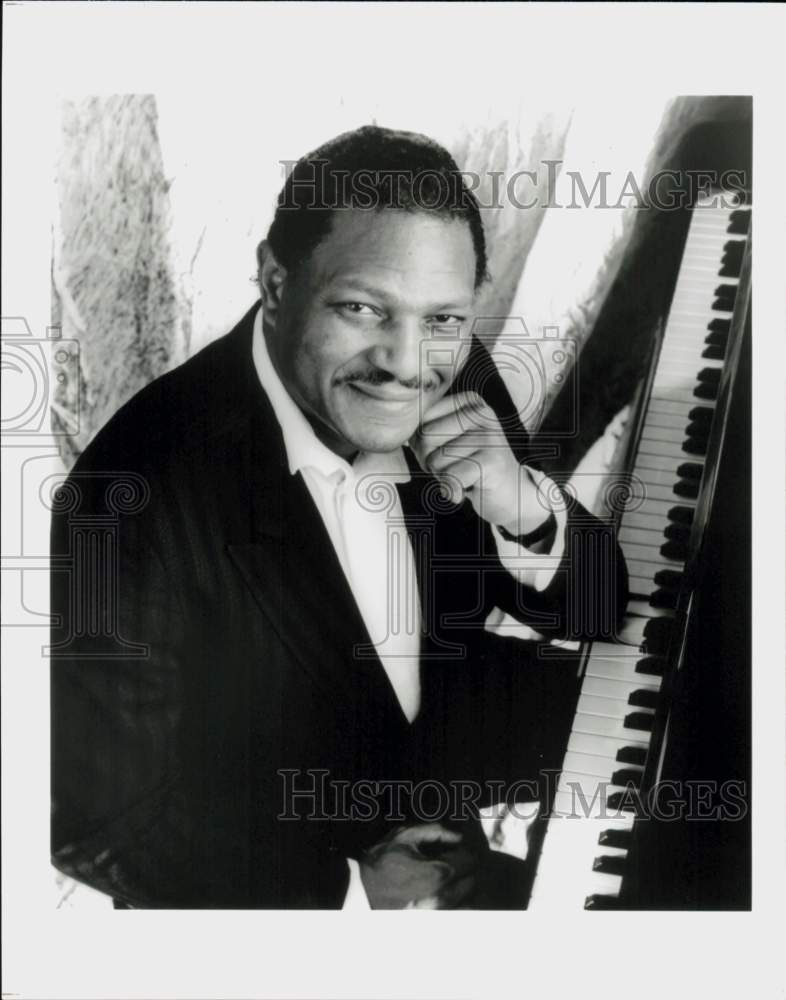 1998 Press Photo Jazz Pianist McCoy Tyner - hcq46316- Historic Images