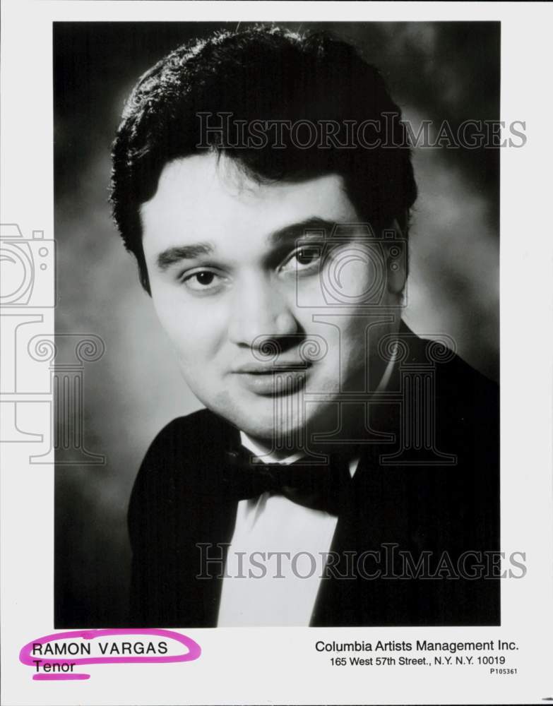 1994 Press Photo Mexican Tenor Ramon Vargas - hcq46340- Historic Images