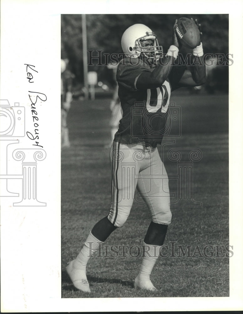 1983 Press Photo Ken Burrough, Houston Oilers Football Player at Training Camp- Historic Images