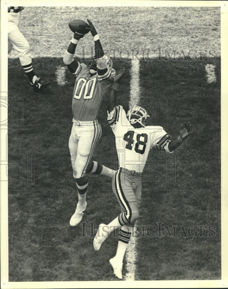 Press Photo Ken Burrough, Football Player at Game - hcs00294- Historic Images