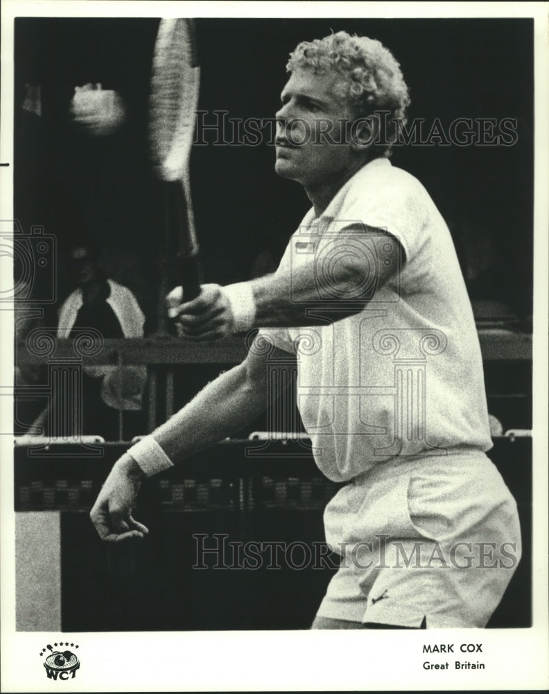 1975 Press Photo Mark Cox, Great Britain Tennis Player at World Champion Match- Historic Images