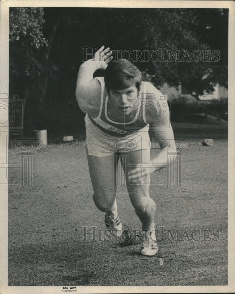 1969 Press Photo Dale Bernadette, Texas Sriders Track Sprinter and All American- Historic Images