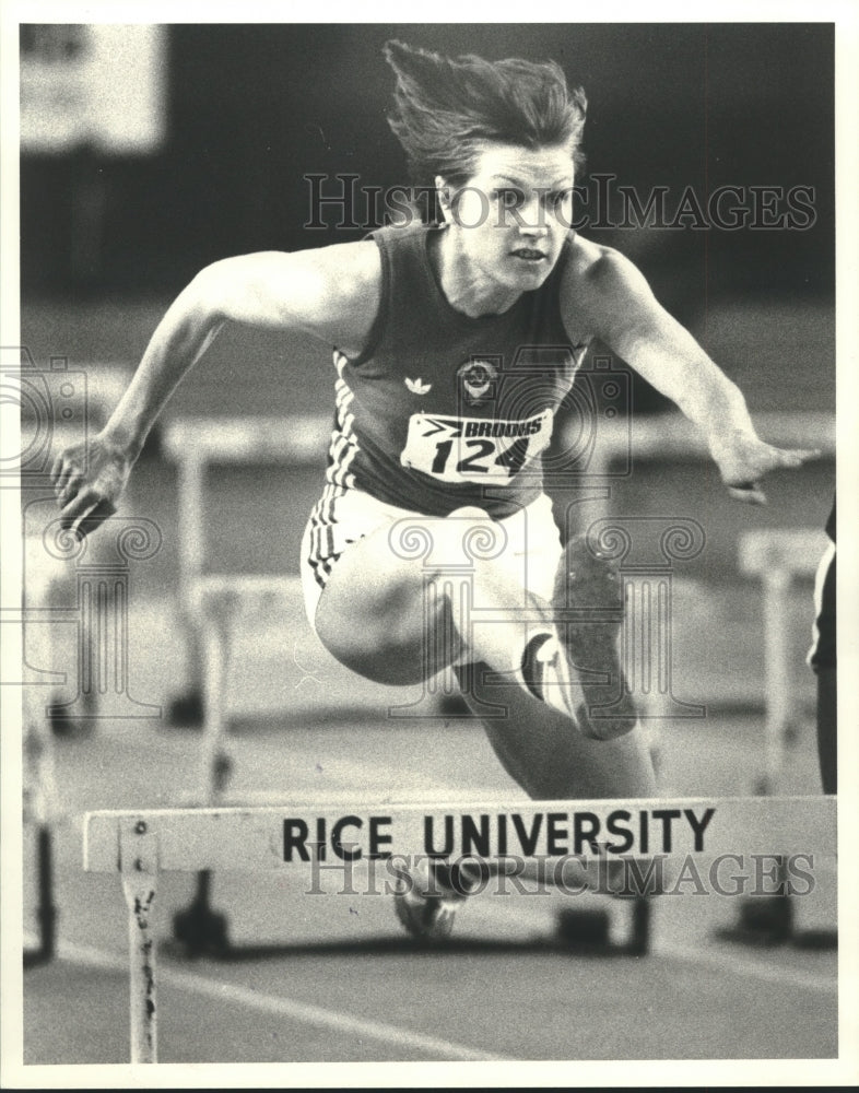 1980 Press Photo Russian Hurdle Jumper Tatiana Anisimova at Rice Track- Historic Images