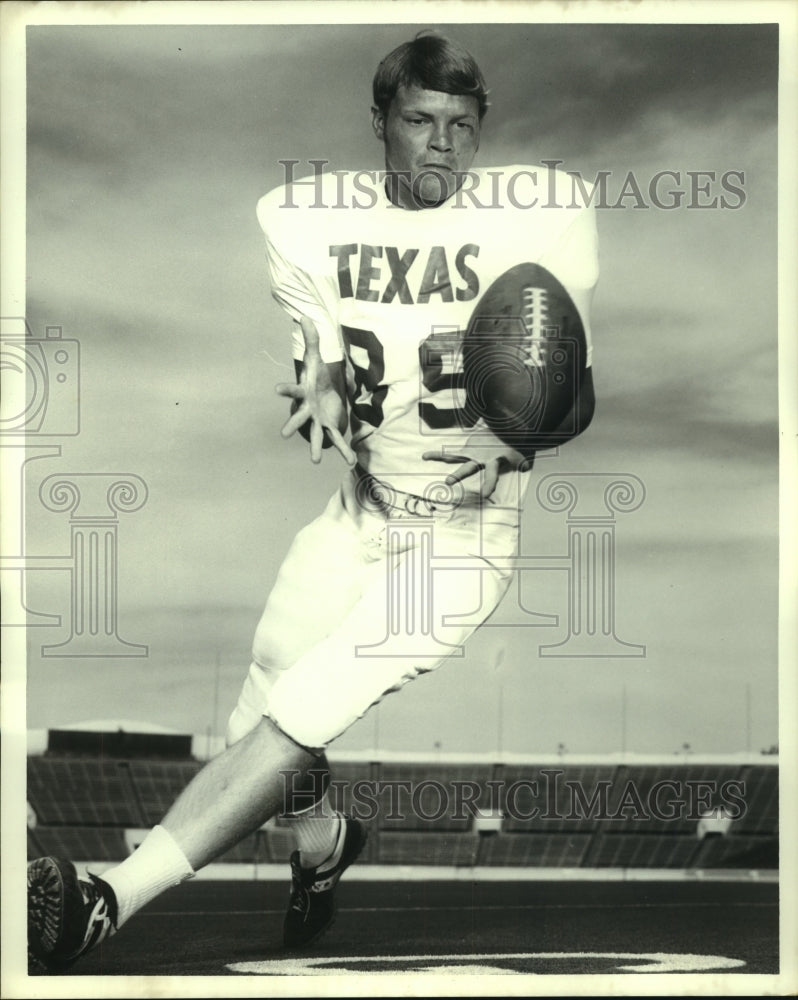 1970 Press Photo University of Texas football player Mike Crommens - hcs03223- Historic Images