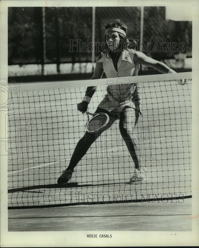 1975 Press Photo Tennis professional Rosemary Casals at Virginia Slims Tourney.- Historic Images