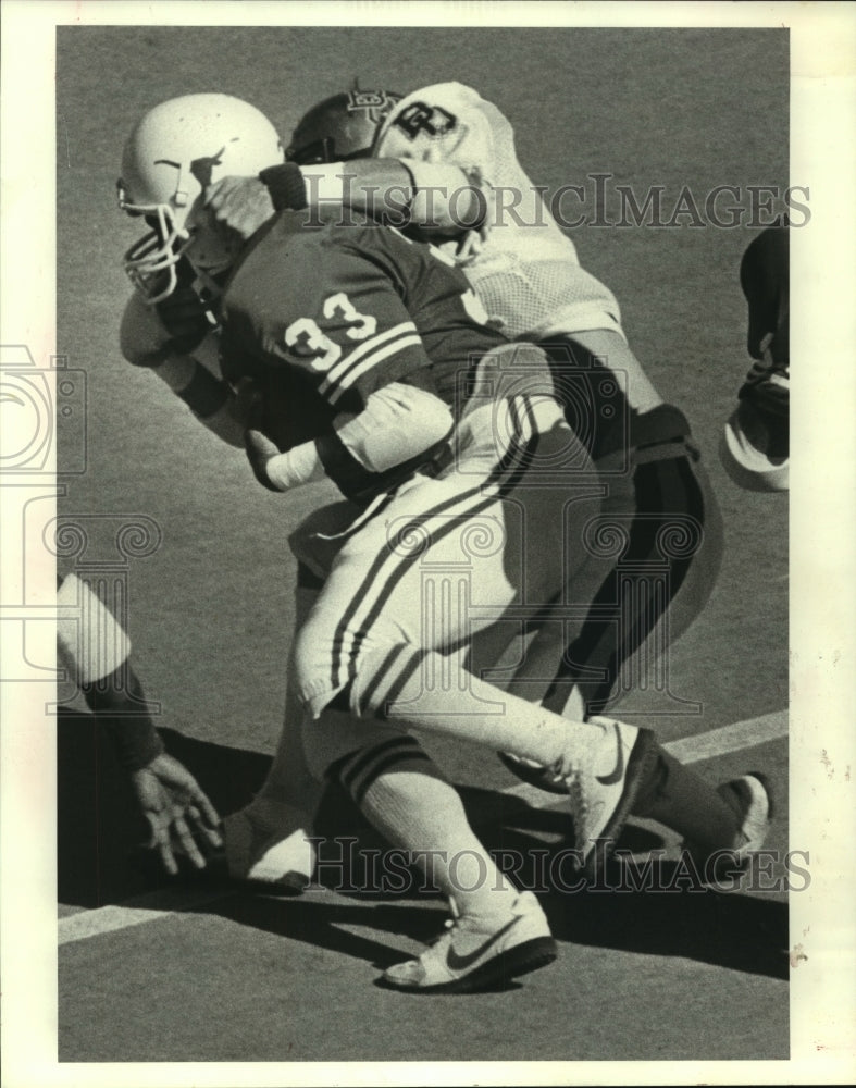 1981 Press Photo University of Texas running back Darryl Clark scores- Historic Images