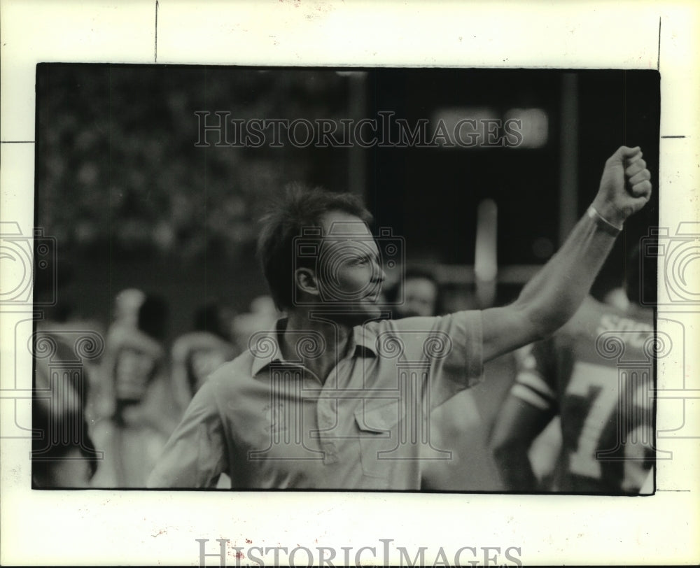 1985 Press Photo Houston Oilers&#39; head football Hugh Campbell. - hcs03855- Historic Images