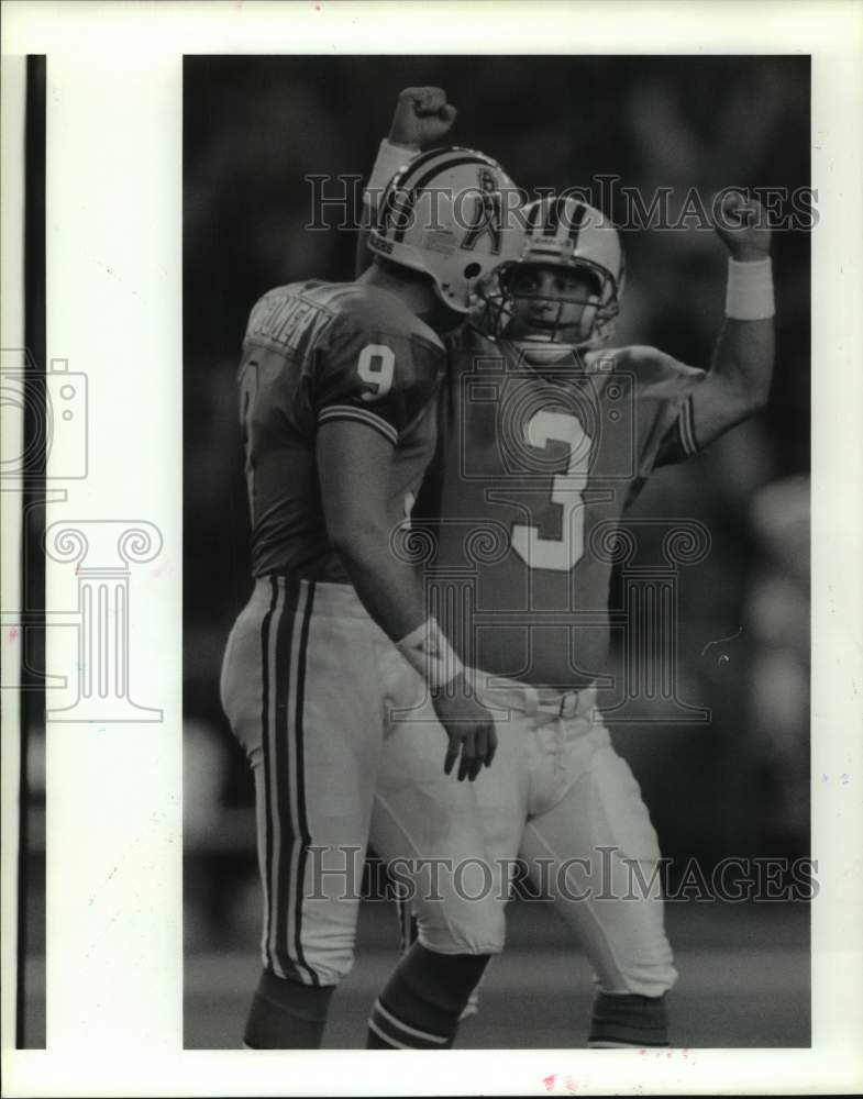 1991 Press Photo Al Del Greco celebrates goal with Fellow Oiler Glenn Montgomery- Historic Images