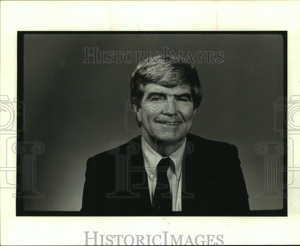 1987 Press Photo University of Iowa head basketball coach Tom Davis. - hcs04319- Historic Images