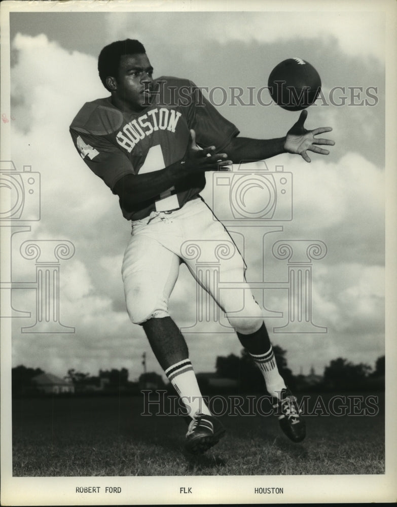 1972 Press Photo University of Houston flanker Robert Ford. - hcs05232- Historic Images