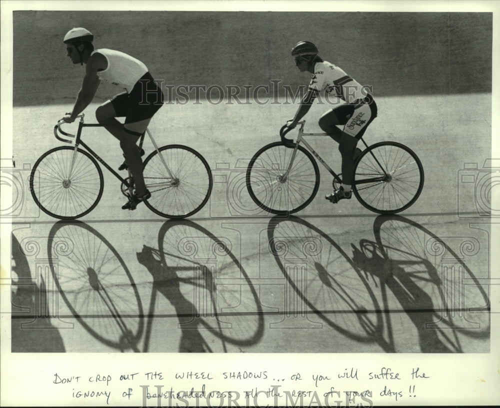 1988 Press Photo Olympic cycling hopefuls Gorski and Young practice in Houston.- Historic Images