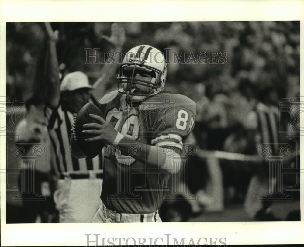 1985 Press Photo Houston Oilers&#39; tight end Chris Dressel scores touchdown.- Historic Images