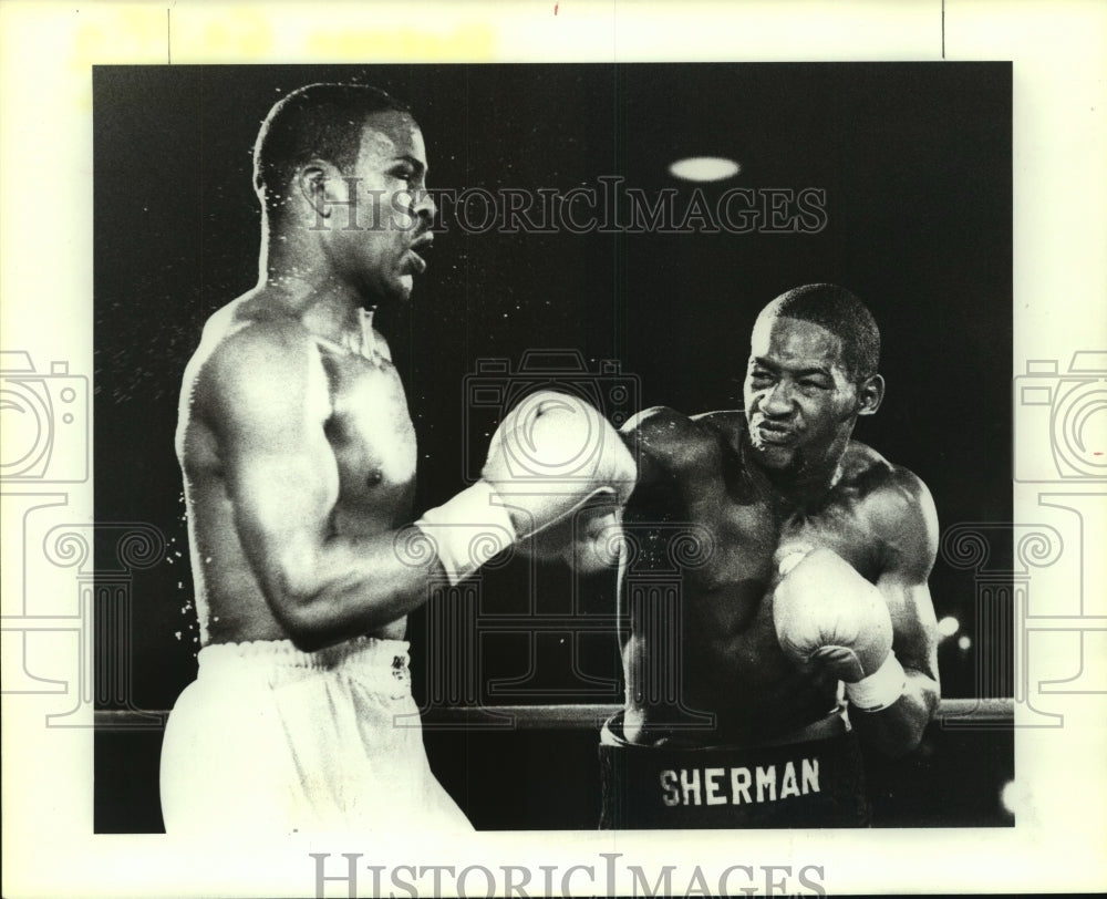 1987 Press Photo Boxer Sherman Griffin beats Jeff Lampkin for USBA title.- Historic Images