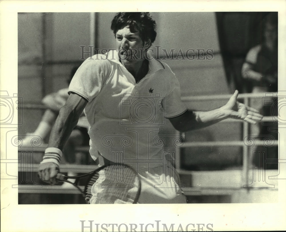 1990 Press Photo Professional tennis player Tony Giammalva of Trinity, TX.- Historic Images