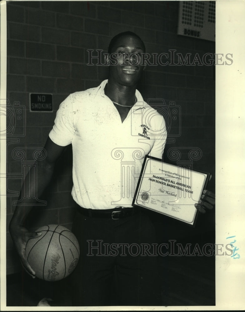 1985 Press Photo Marian Christian&#39;s basketball star Tito Horford, All-American- Historic Images