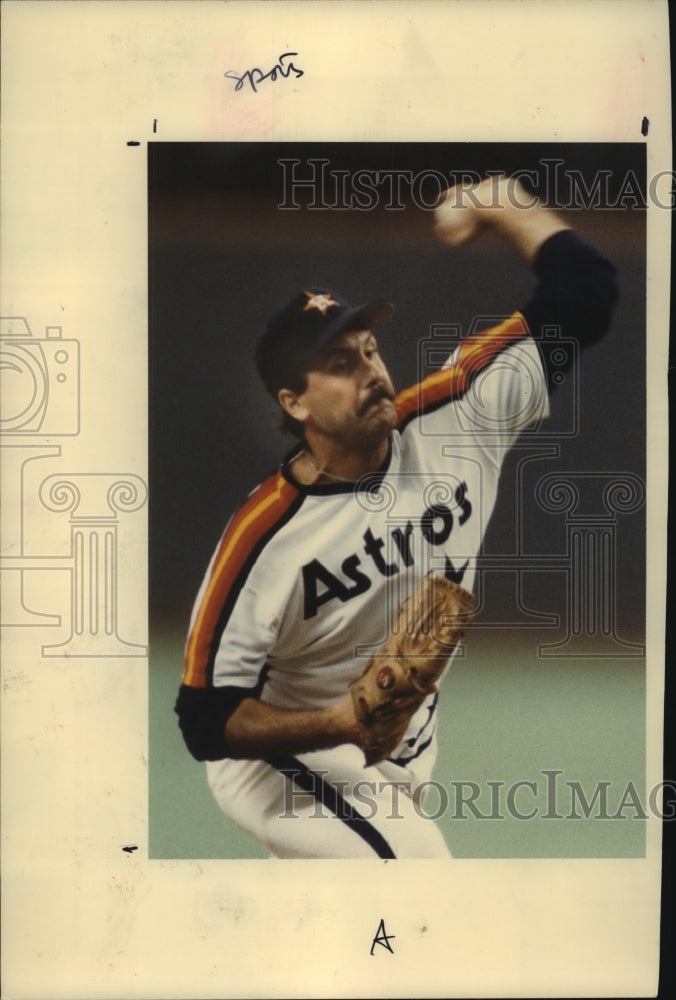 1987 Press Photo Houston Astros&#39; pitcher Jim Deshaies goes six innings for win.- Historic Images