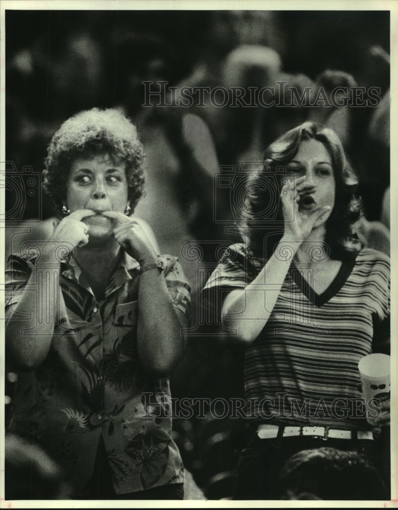 1980 Press Photo Houston Hurricane fans whoop it up after a goal. - hcs06350- Historic Images