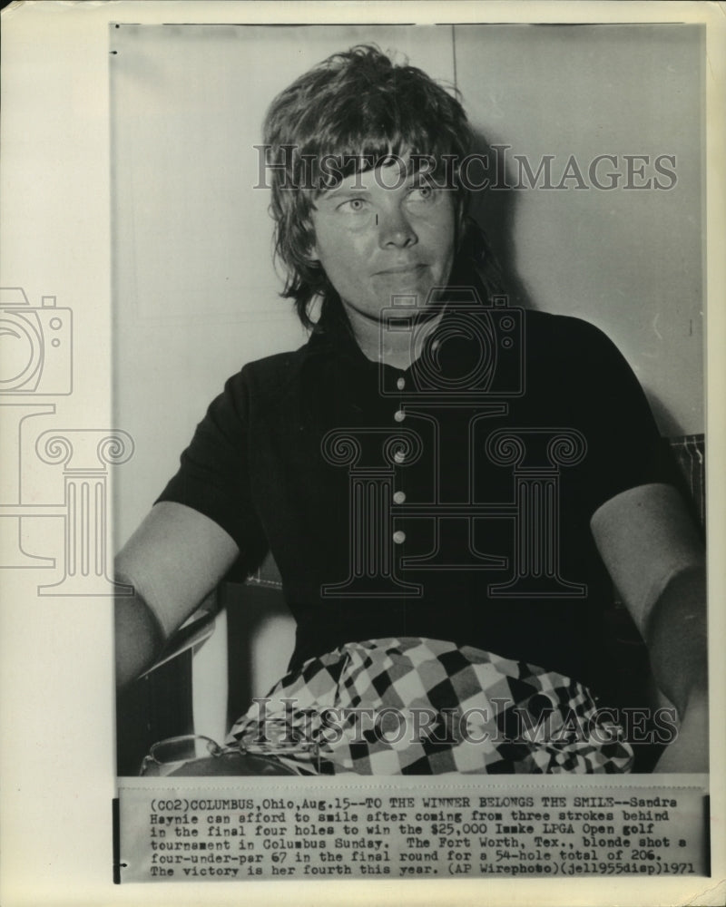 1971 Press Photo Pro golfer Sandra Haynie smiles after Immke LPGA Open victory.- Historic Images