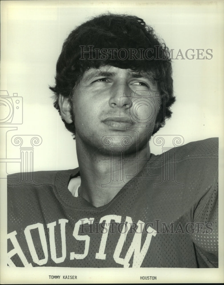 Press Photo University of Houston football player Tommy Kaiser. - hcs07487- Historic Images