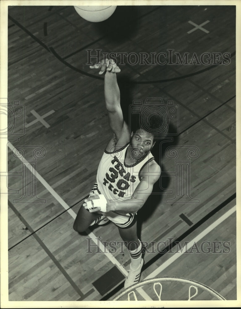 1983 Press Photo Texas Tech University basketball player WIlliam Johnson.- Historic Images