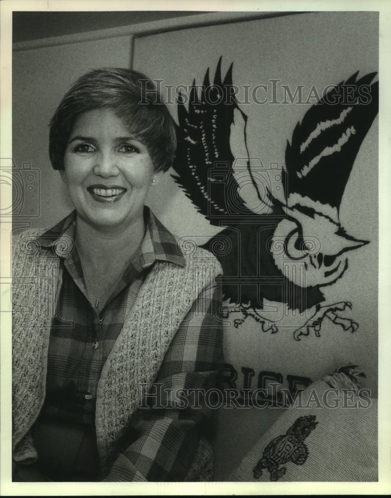 1982 Press Photo Mrs. Ray (Sue) Alborn, wife of Rice University football coach.- Historic Images