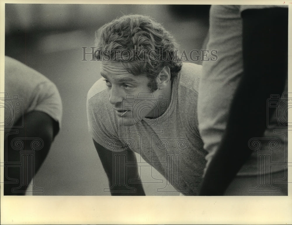 1974 Press Photo Houston Oilers&#39; linebacker Steve Kiner with toothpick in mouth.- Historic Images