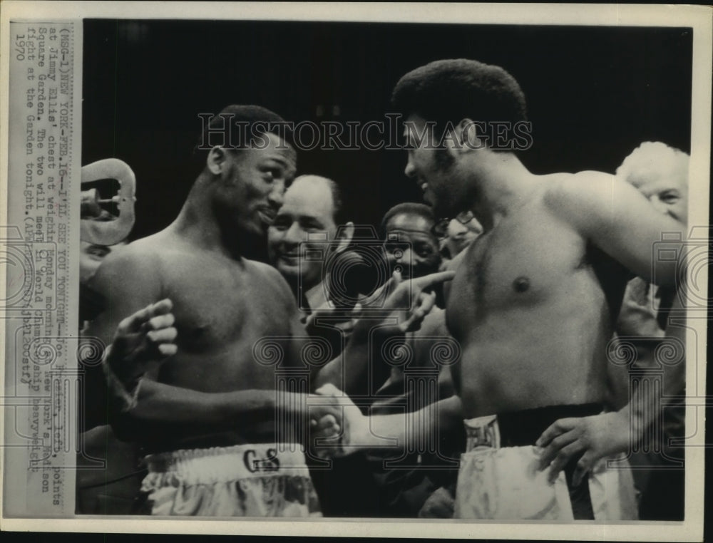 1970 Press Photo Joe Frazier, Jimmy Ellis at weight-in before bout in New York .- Historic Images