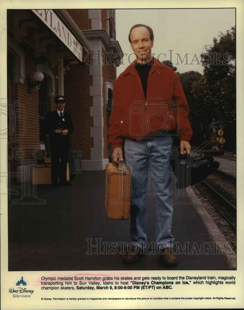 1996 Press Photo Olympic god medalist Scott Hamilton at Disneyland rail depot.- Historic Images