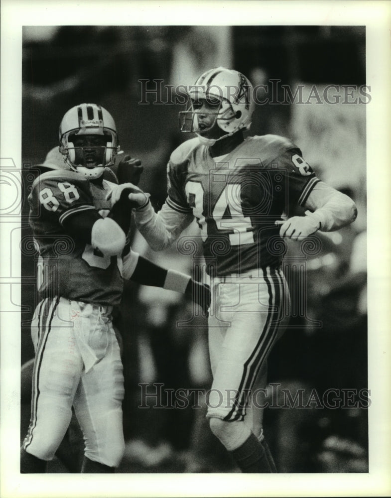 1990 Press Photo A pair of Houston Oilers receivers. - hcs08891- Historic Images