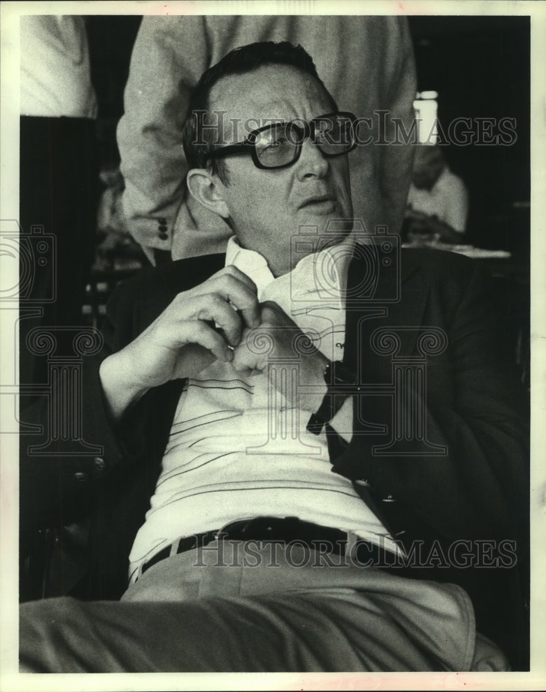 1982 Press Photo US Golf Association assistant executive director Frank Hannigan- Historic Images