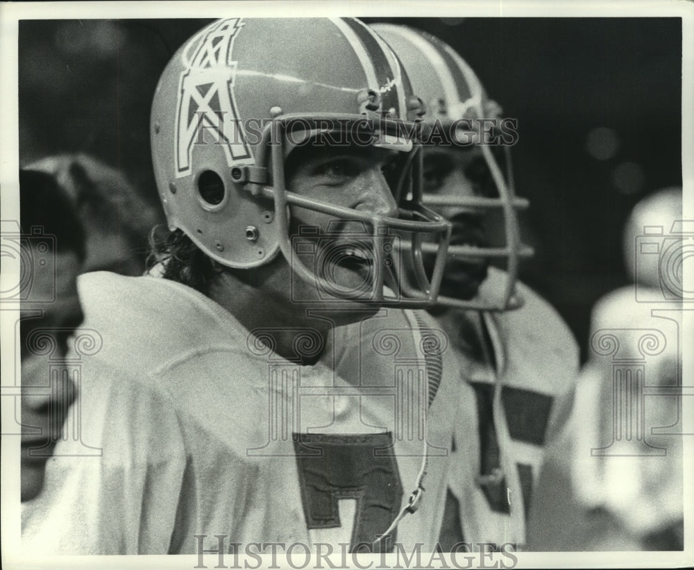 Press Photo Houston Oilers' quarterback Dan Pastorini. - hcs09431- Historic Images