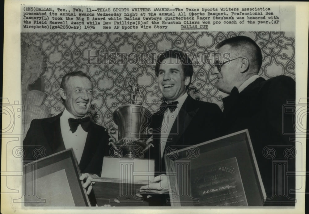 1976 Press Photo January, Staubach, Phillips win Texas Sports Writers awards.- Historic Images