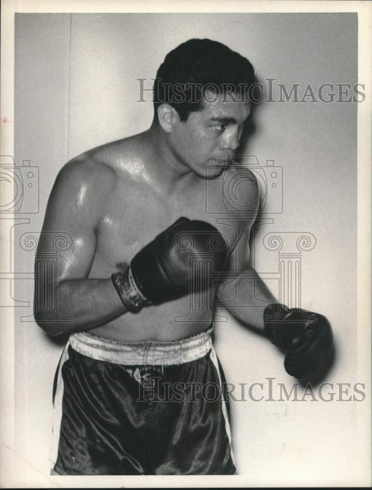 1969 Press Photo Boxer Manuel Gonzalez - hcs10107- Historic Images